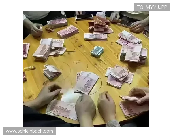 三公牌玩法比大小的实用技巧让你在游戏中轻松赢得更多胜利